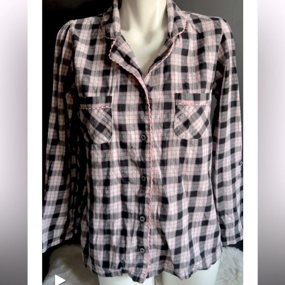 VICTORIA’S SECRET Flannel Pajama Set. Size Small.
